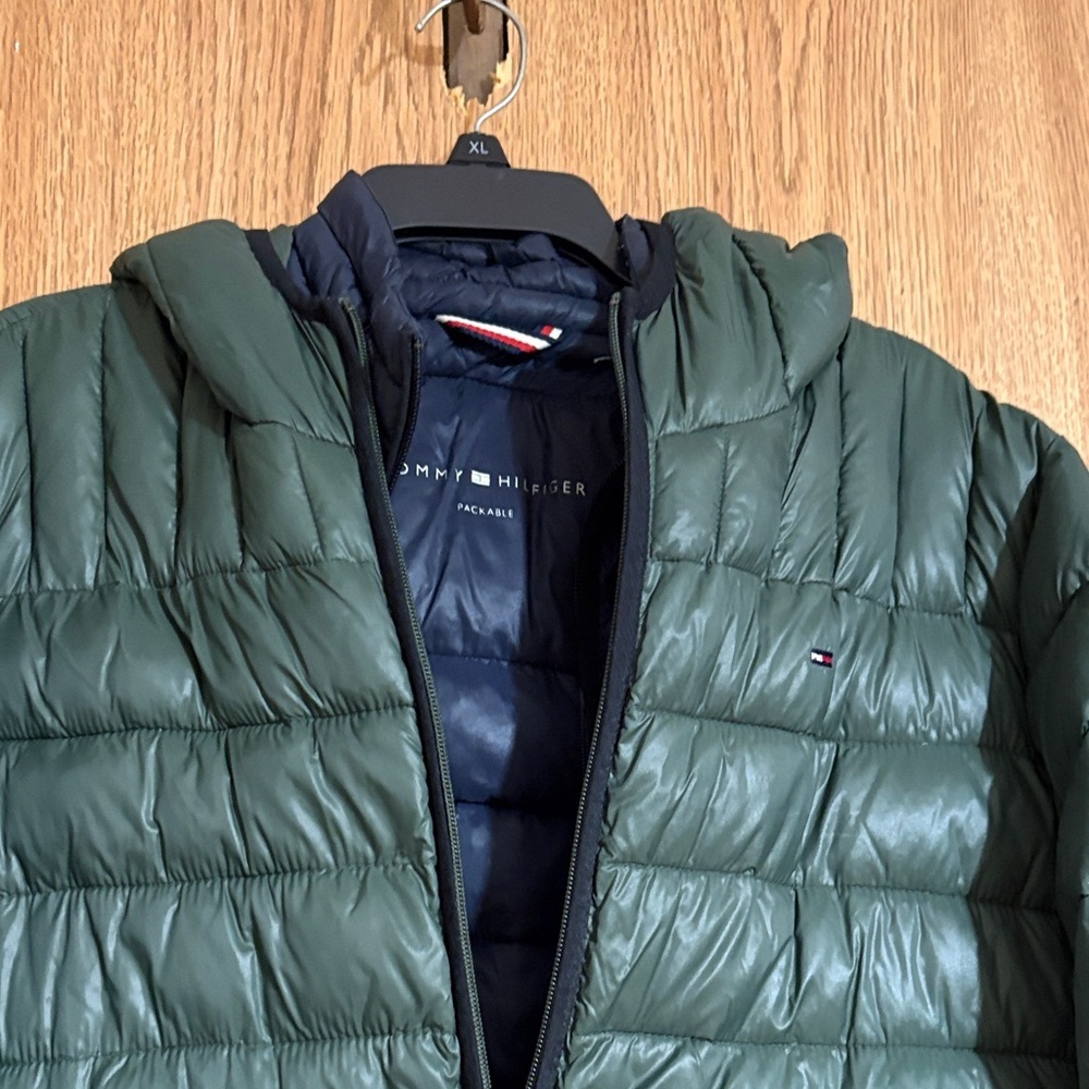Tommy Hilfiger Olive Puffer Jacket for Men - Picture 6 of 14